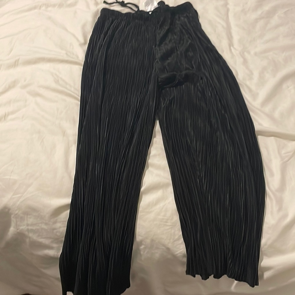 Black Loose String-draw pants